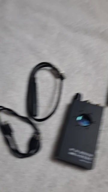 Máy dò tín hiệu K18 Đen. Mua bán Đồ chuyên dụng, Giống nuôi trồng tại Quận 4 Tp Hồ Chí Minh được đăng bởi Hạnh hình 1