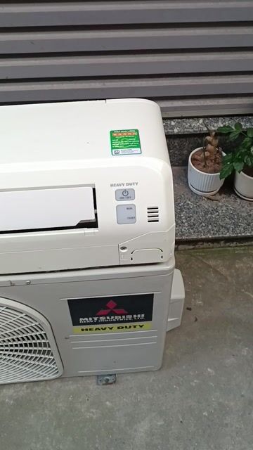 Điều hòa Mitsubishi Heavy 12000 BTU Nguyên bản. Mua bán Máy lạnh, điều hoà tại Quận Cầu Giấy Hà Nội được đăng bởi e huy 168 nguyễn xiển hình 1