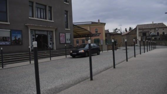 Façonner des liens, illuminer l'écran