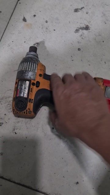 Máy khoan bắn vít Makita Đầu khía hàng bãi. Mua bán Đồ chuyên dụng, Giống nuôi trồng tại Quận 7 Tp Hồ Chí Minh được đăng bởi tam hình 1