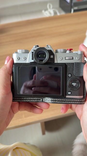 Pass máy ảnh Fujifilm XT20 Bạc kèm Lens 27mf2.8. Mua bán Máy ảnh, Máy quay tại Quận Nam Từ Liêm Hà Nội được đăng bởi Thuỳ Dương hình 1