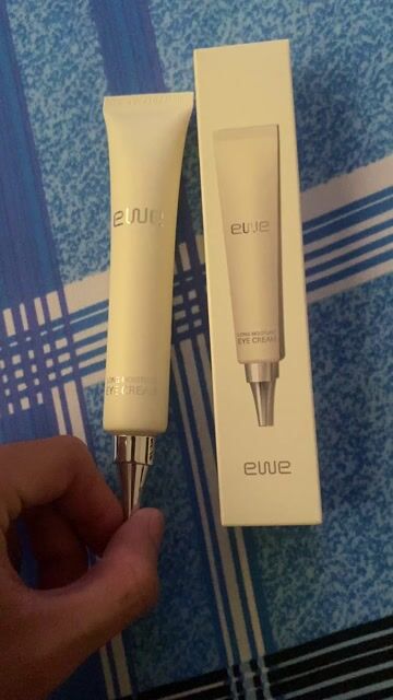 kem dưỡng mát ewe 30g(chal)