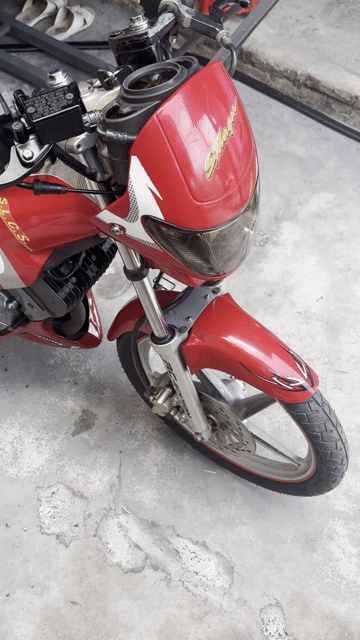 Suzuki Stinger 2024 Đỏ trắng 11.000km. Mua bán Xe máy tại Huyện Tây Sơn Bình Định được đăng bởi Đạt hình 1