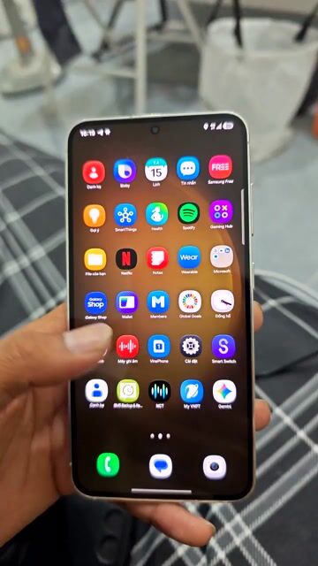 Samsung S23 8GB/256GB Trắng Like New. Mua bán Điện thoại tại Quận Bắc Từ Liêm Hà Nội được đăng bởi Nguyễn Hoà hình 1
