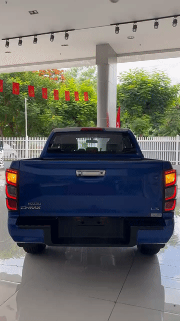 Isuzu D-Max 1 cầu tự động cao cấp 1 xe ***. Mua bán Ô tô tại Quận Bình Tân Tp Hồ Chí Minh được đăng bởi Trương Công Sự hình 1