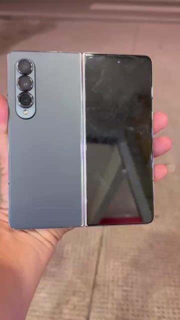 Samsung Galaxy Z Fold4 Xám. Mua bán Điện thoại tại Thị xã Tân Uyên Bình Dương được đăng bởi trần minh hình 1
