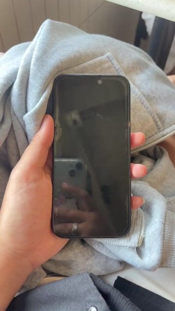 Apple iPhone 15 Pro 256GB Xám Nguyên zin. Mua bán Điện thoại tại Quận Bình Thạnh Tp Hồ Chí Minh được đăng bởi Tạ thị bích trâm hình 1