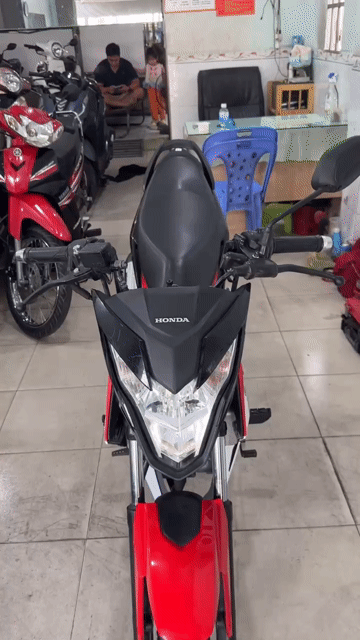 Honda Sonic 150 Đỏ đen 2022 rất đẹp !. Mua bán Xe máy tại Thành phố Biên Hòa Đồng Nai được đăng bởi cửa hàng xe máy Anh Tuấn hình 1