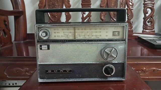 Đài radio Sony TR 911. Mua bán Tivi, Âm thanh tại Quận Phú Nhuận Tp Hồ Chí Minh được đăng bởi chú bo 60 tuổi  hình 1