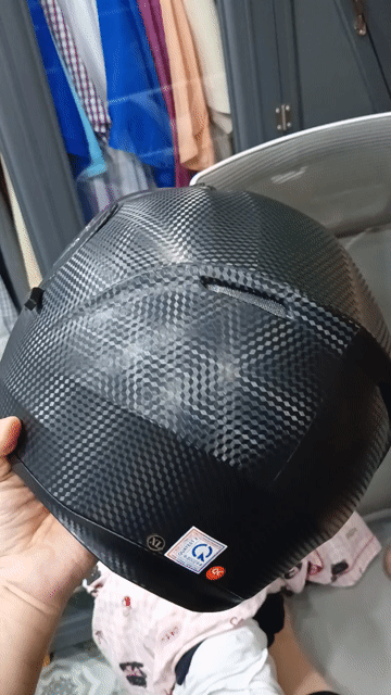 2 Nón Royal M179 đen carbon. Mua bán Phụ tùng xe tại Huyện Nhà Bè Tp Hồ Chí Minh được đăng bởi Lê Nguyễn Thanh Liêm hình 1