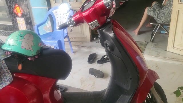 Xe máy điện Piaggio Vespa Đỏ. Mua bán Xe máy tại Quận 6 Tp Hồ Chí Minh được đăng bởi Linh hình 1