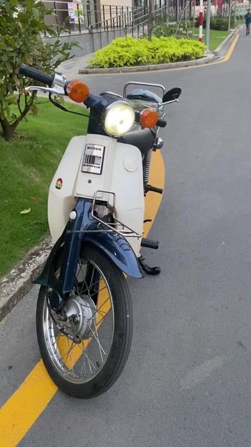 Honda Super Cub siêu chất biển đẹp. Mua bán Xe máy tại Quận 4 Tp Hồ Chí Minh được đăng bởi Mr Tuan hình 1