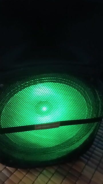 Chiếc loa hát karaoke còn nghe nhạc tốt. Mua bán Tivi, Âm thanh tại Quận Gò Vấp Tp Hồ Chí Minh được đăng bởi Anh manh hình 1