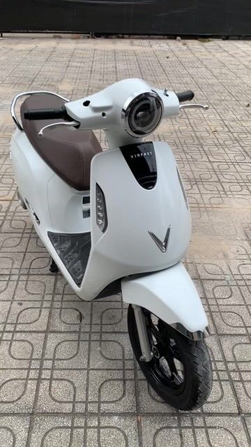 VinFast Evo 200 2023 Trắng BSTP Pin Mua Xe Đẹp. Mua bán Xe máy tại Quận Gò Vấp Tp Hồ Chí Minh được đăng bởi Khương Phan hình 1