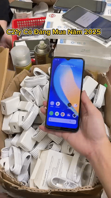 Điện thoại Realme C21Y 6G/128GB Nguyên bản 99% mới. Mua bán Điện thoại tại Quận Bình Thạnh Tp Hồ Chí Minh được đăng bởi TMOBILE GIÁ TỐT NHẤT hình 1
