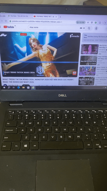 Dell Máy tính xách tay Đen Đã qua sử dụng. Mua bán Laptop tại Thành phố Ninh Bình Ninh Bình được đăng bởi Bang T hình 1