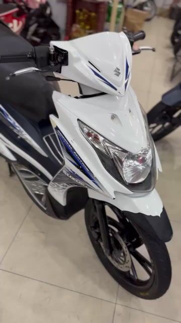 Suzuki Hayate SS 2011 Trắng.BSTP.Xe chất lắm. Mua bán Xe máy tại Quận 6 Tp Hồ Chí Minh được đăng bởi Cửa Hàng Xe Máy Hoà Bùi hình 1