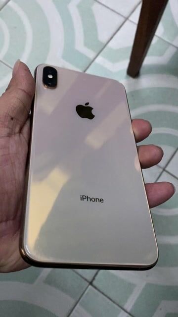 iPhone Xs Max 64GB 99% nguyên rin pin 94%. Mua bán Điện thoại tại Quận Hải Châu Đà Nẵng được đăng bởi Linh  hình 1