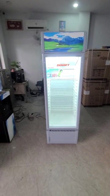 Tủ mát SANAKY inverter 250L chạy tốt thanh lý rẻ. Mua bán Tủ lạnh tại Huyện Cần Giuộc Long An được đăng bởi Thanh Hải hình 1