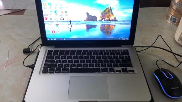 Apple MacBook Pro Bạc Đã sử dụng. Mua bán Laptop tại Quận Tân Phú Tp Hồ Chí Minh được đăng bởi Pham hình 1