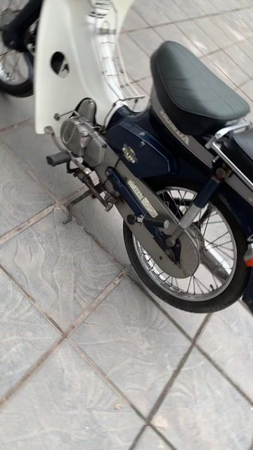 bán xe 82/70 mộc zin cho ae đam mê. Mua bán Xe máy tại Quận Hoàng Mai Hà Nội được đăng bởi Tuân Minh hình 1