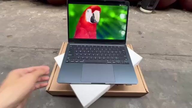 MACBOOK AIR M3 MIDNIGHT / 16G / 256G / FULL SẠCH. Mua bán Laptop tại Quận 3 Tp Hồ Chí Minh được đăng bởi Tèo hình 1