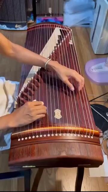 Đàn Guzheng. Mua bán Nhạc cụ tại Thành phố Thanh Hóa Thanh Hóa được đăng bởi Lê Huyền hình 1