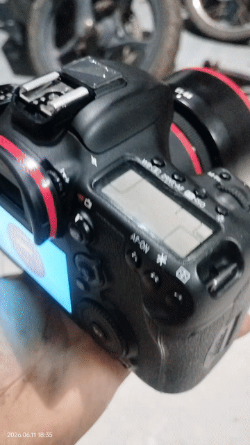 BODY 7D Mark II. Mua bán Máy ảnh, Máy quay tại Huyện Đức Linh Bình Thuận được đăng bởi TA SAY KO PHẢI VÌ MEN hình 1