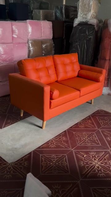 Ghế sofa băng ngang 1m4 màu cam hàng mới. Mua bán Bàn ghế tại Quận Tân Bình Tp Hồ Chí Minh được đăng bởi Nguyễn Hữu Mạnh hình 1