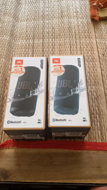 Loa Bluetooth JBL Grip. Mua bán Tivi, Âm thanh tại Quận 1 Tp Hồ Chí Minh được đăng bởi vinh hình 1