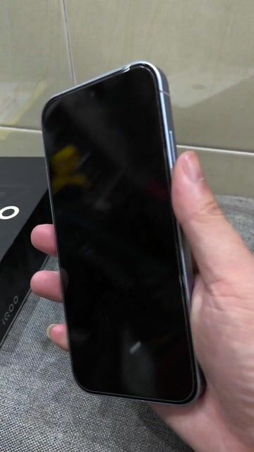 Vivo Z11 Turbo Xanh Điện thoại. Mua bán Điện thoại tại Quận Thanh Xuân Hà Nội được đăng bởi Toản hình 1