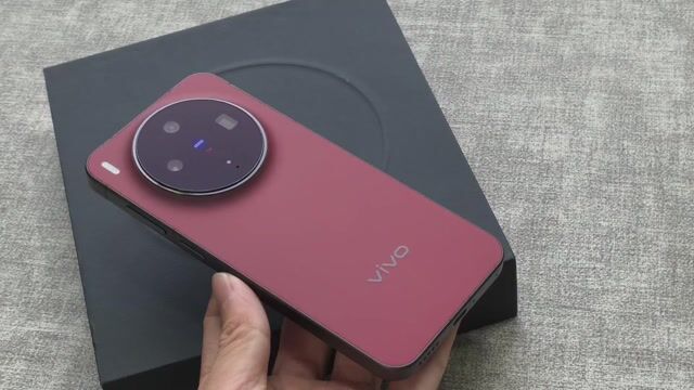 Vivo X300 Đỏ 256GB Đỏ Siêu Lướt Mới Sạc 5L Fullbox. Mua bán Điện thoại tại Quận 3 Tp Hồ Chí Minh được đăng bởi Minh Phạm  hình 1