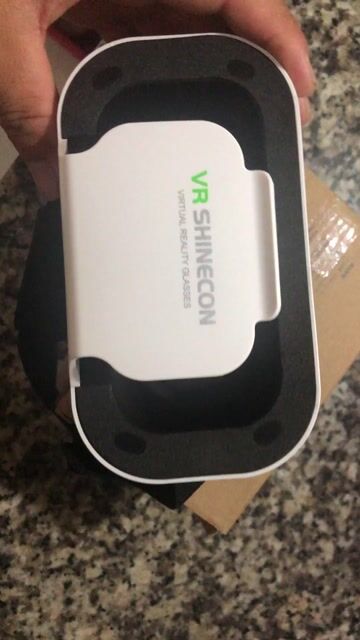 Kính thực tế ảo VR Shinecon Trắng. Mua bán Thiết bị đeo thông minh tại Quận Gò Vấp Tp Hồ Chí Minh được đăng bởi Sóng Ngầm hình 1