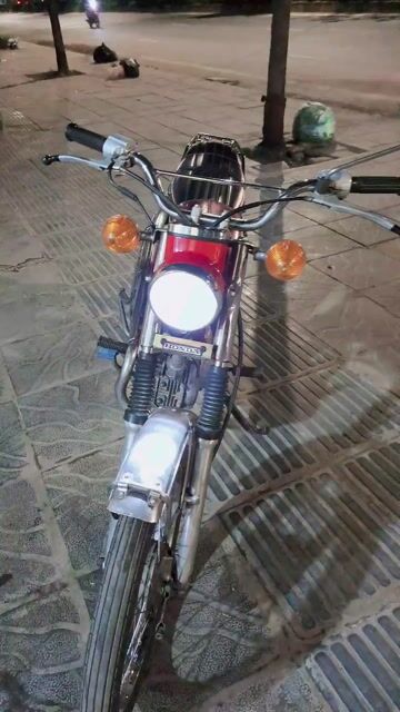 Ss72 pô vắt. Tay côn. Mua bán Xe máy tại Huyện Hoài Đức Hà Nội được đăng bởi Vinh Nguyễn hình 1