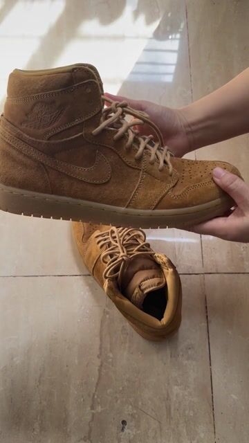Giày thể thao Nike Air Jordan 1 High size 43. Mua bán Giày dép tại Quận Tân Phú Tp Hồ Chí Minh được đăng bởi Nhu Huynh hình 1