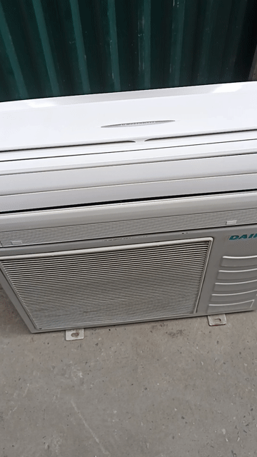 Điều hòa Daikin 12000BTU. Mua bán Máy lạnh, điều hoà tại Quận Đống Đa Hà Nội được đăng bởi e huy 286 nguyễn xiển hình 1