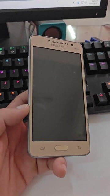 Samsung J2 Prime 4G Vàng. Mua bán Điện thoại tại Thành phố Bến Tre Bến Tre được đăng bởi Trung Nhân hình 1