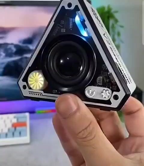 Loa Bluetooth BT-V2 Bass ấm 5W. Mua bán Tivi, Âm thanh tại Huyện Mỏ Cày Nam Bến Tre được đăng bởi châu kha ly hình 1