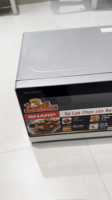 Lò vi sóng Sharp 800W nướng 1000W Xám. Mua bán Bếp, lò, đồ điện nhà bếp tại Quận 1 Tp Hồ Chí Minh được đăng bởi Hoàng hình 1