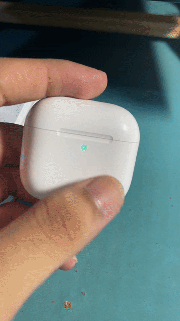 Tai nghe Apple AirPods 4 ANC Trắng. Mua bán Tivi, Âm thanh tại Huyện Cẩm Mỹ Đồng Nai được đăng bởi Quân Minh hình 1