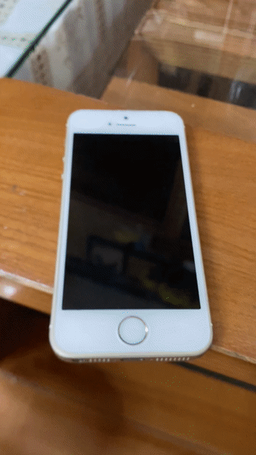 Apple iPhone 5 SE 32GB full vân tay, lưng dán da. Mua bán Điện thoại tại Quận 7 Tp Hồ Chí Minh được đăng bởi Mr Jan hình 1