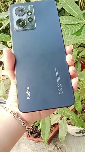 Xiaomi Redmi Note 12 128GB Đen. Mua bán Điện thoại tại Quận Bắc Từ Liêm Hà Nội được đăng bởi Lê Nhung hình 1