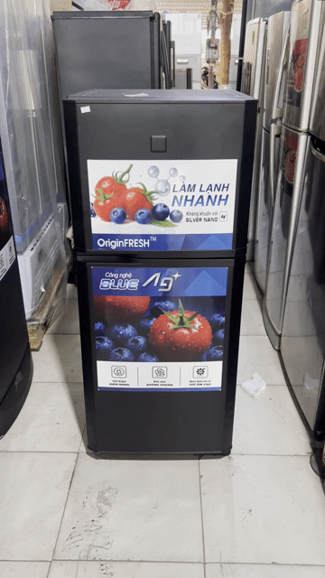 Tủ lạnh Toshiba 125L 1tr900, Đen. Mua bán Tủ lạnh tại Quận 7 Tp Hồ Chí Minh được đăng bởi TH Điện lạnh giá rẻ siêu rẻ HCM hình 1