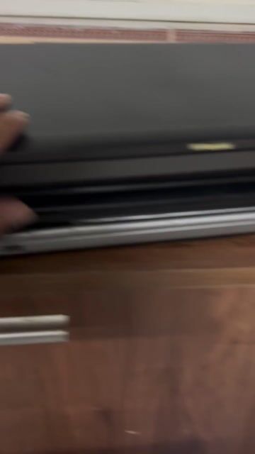 Laptop văn phòng chữa cháy. Mua bán Laptop tại Quận 3 Tp Hồ Chí Minh được đăng bởi MrFast hình 1
