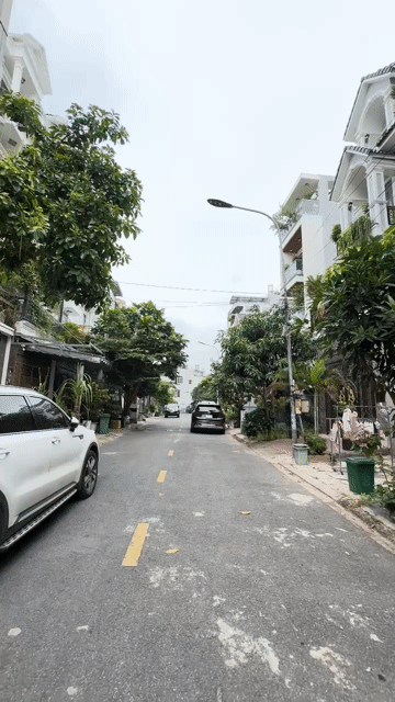Mua bán Đất Quận 12 Tp Hồ Chí Minh diện tích 82 m² giá 6,49 tỷ