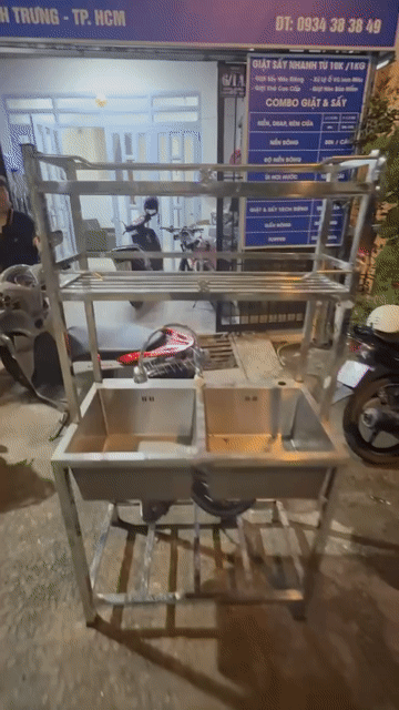 Bồn rửa chén Inox 2 ngăn Bạc 1tr5 có hỗ trợ bớt . Mua bán Thiết bị vệ sinh, nhà tắm tại Thành phố Thủ Đức Tp Hồ Chí Minh được đăng bởi Hiển Phạm hình 1