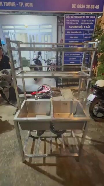 Bồn rửa chén Inox 2 ngăn Bạc 1tr5 có hỗ trợ bớt . Mua bán Thiết bị vệ sinh, nhà tắm tại Thành phố Thủ Đức Tp Hồ Chí Minh được đăng bởi Hiển Phạm hình 1