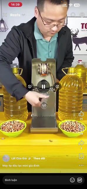 Máy Ép Dầu Hạt Tự Làm Tại Nhà Đơn Giản Sạch. Mua bán Đồ chuyên dụng, Giống nuôi trồng tại Quận Bình Tân Tp Hồ Chí Minh được đăng bởi khánh Linh hình 1