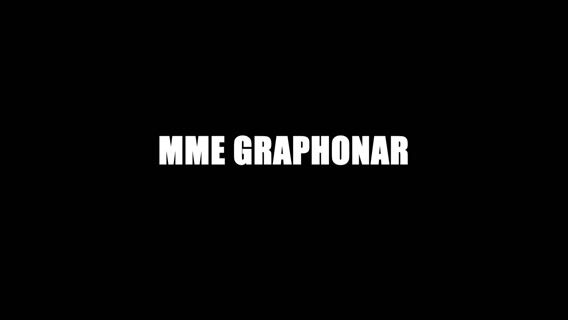 Mme Graphonar