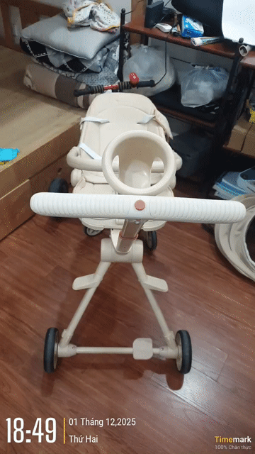 Xe đẩy em bé màu Kem đã sử dụng. Mua bán Mẹ và bé tại Huyện Đan Phượng Hà Nội được đăng bởi Mr Công hình 1